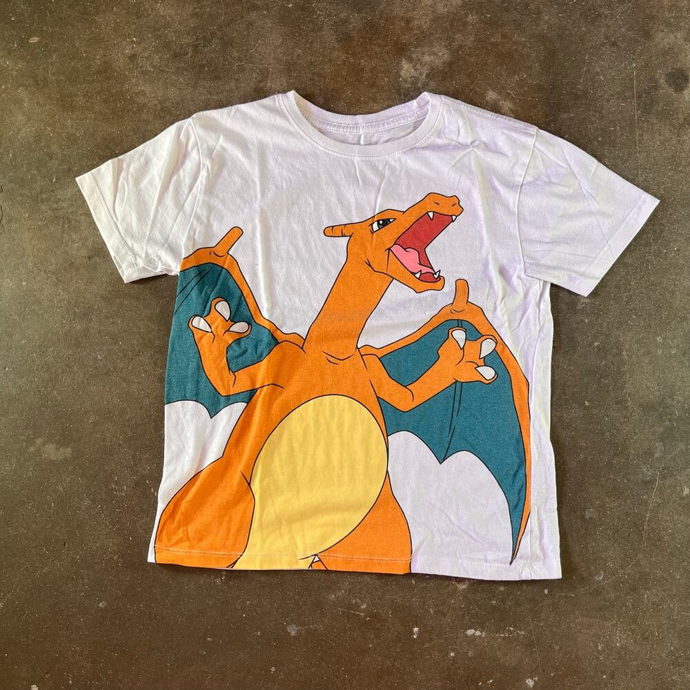 Vintage kids Pokemon charizard flame big graphic T-shirt boys medium